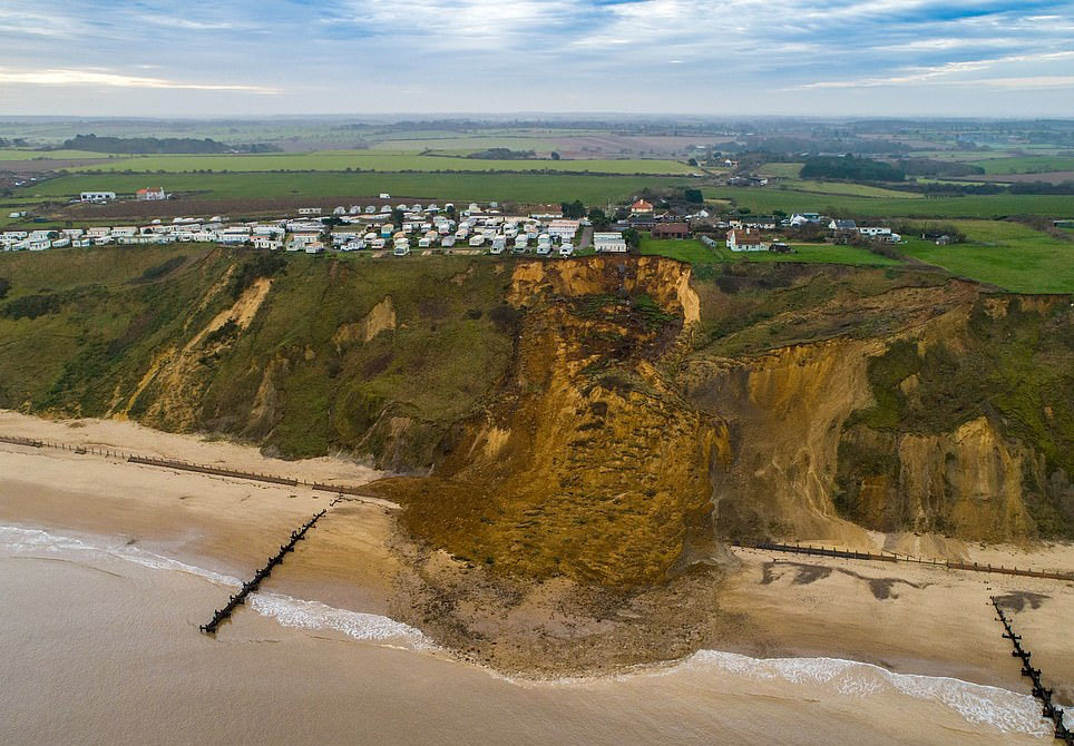 Massive coastal landslide, Trimingham, North Norfolk, January 6, 2020